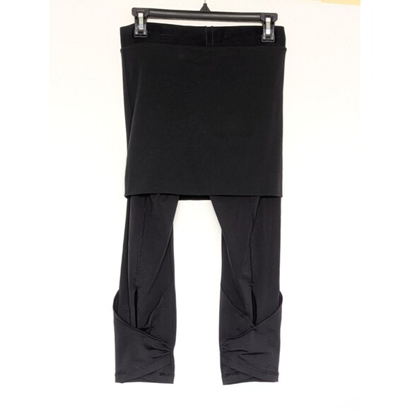 Lululemon Size S Yin to You Black Wunder Under Cropped Pant w/ Skirt - Picture 2 of 4